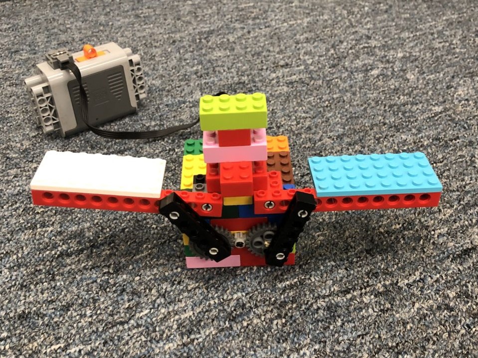 bird with motorized wings